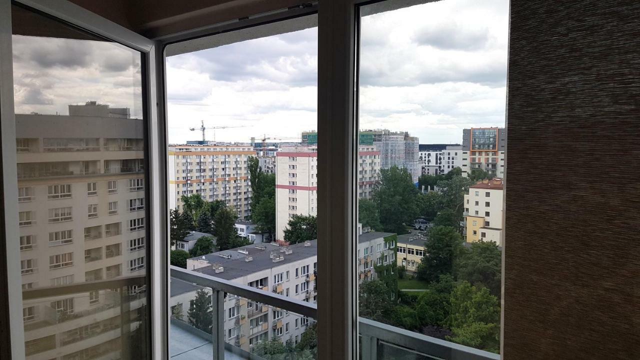 Walk Distance To Mokotow Business Park Warsaw