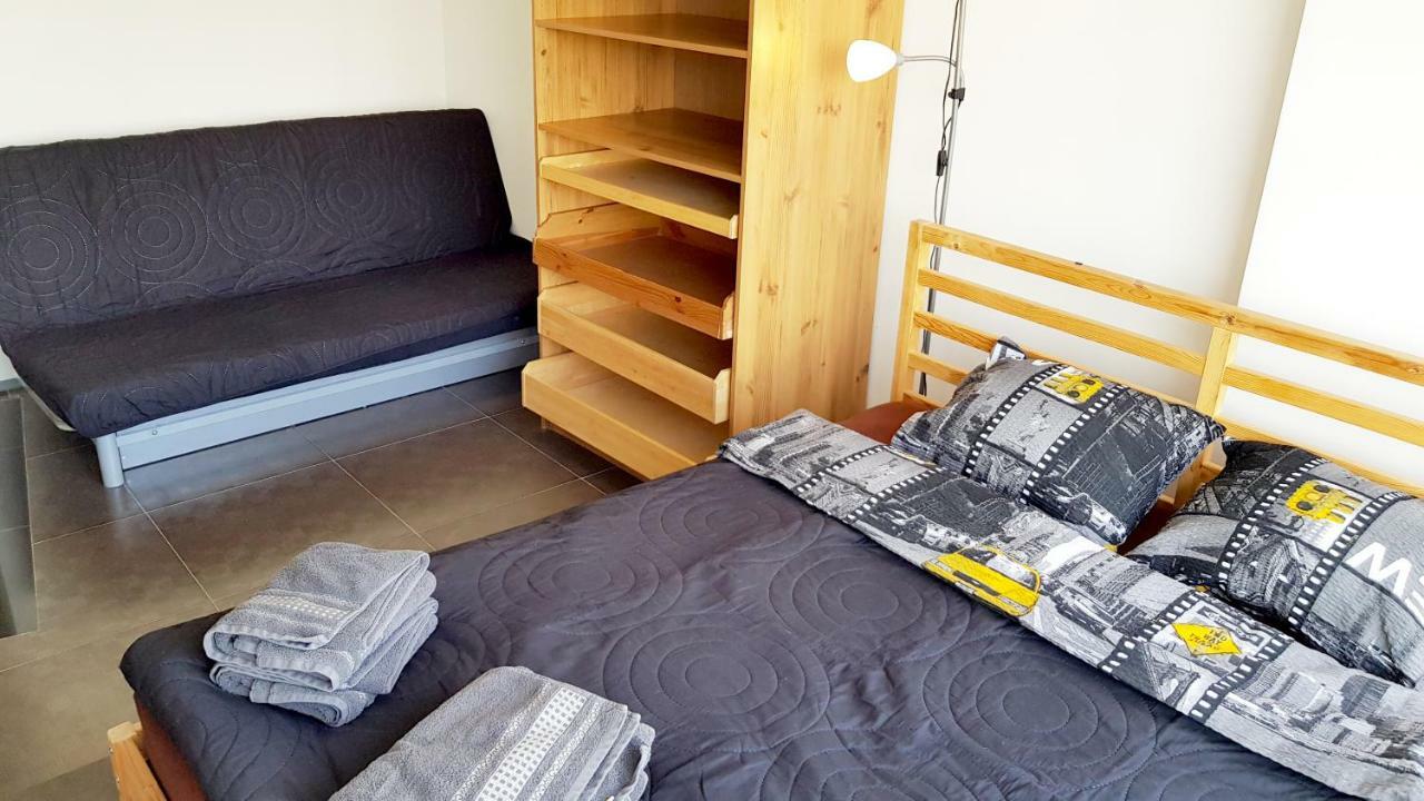 Walk Distance To Mokotow Business Park * Warsaw